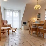In St Peter-ording * Sankt Peter-Ording