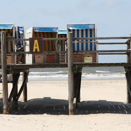 In St Peter-ording * Sankt Peter-Ording